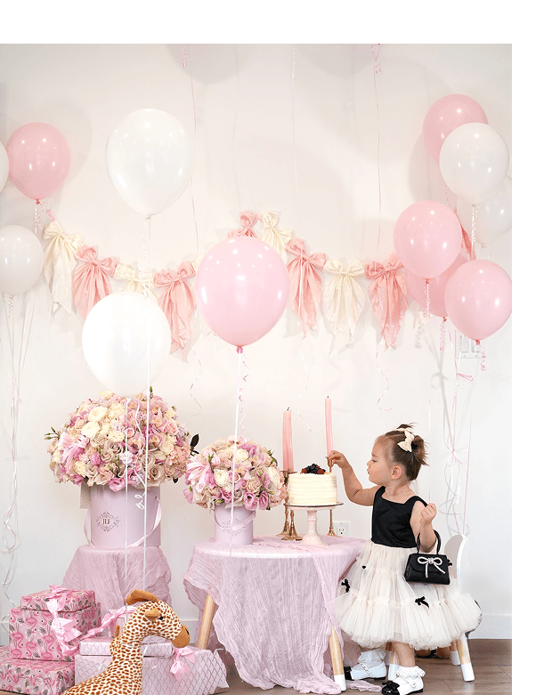 Luxury floral table setting for custom event styling