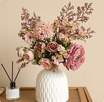 How to choose premium flowers that stay beautiful longer blog post